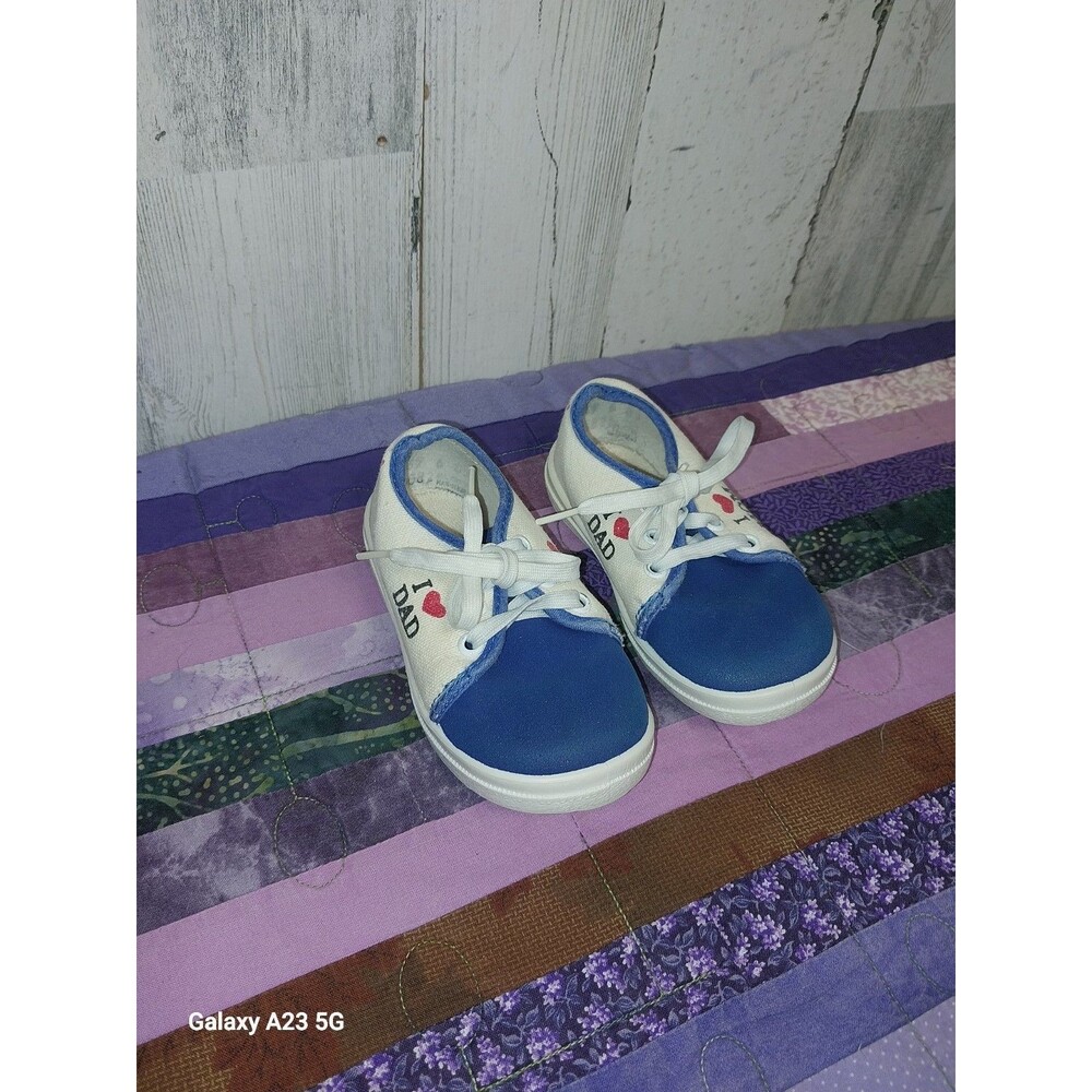 Vintage I LOVE MOM I LOVE DAD Kleenex Huggies Child Size 4C Shoes USA MADE